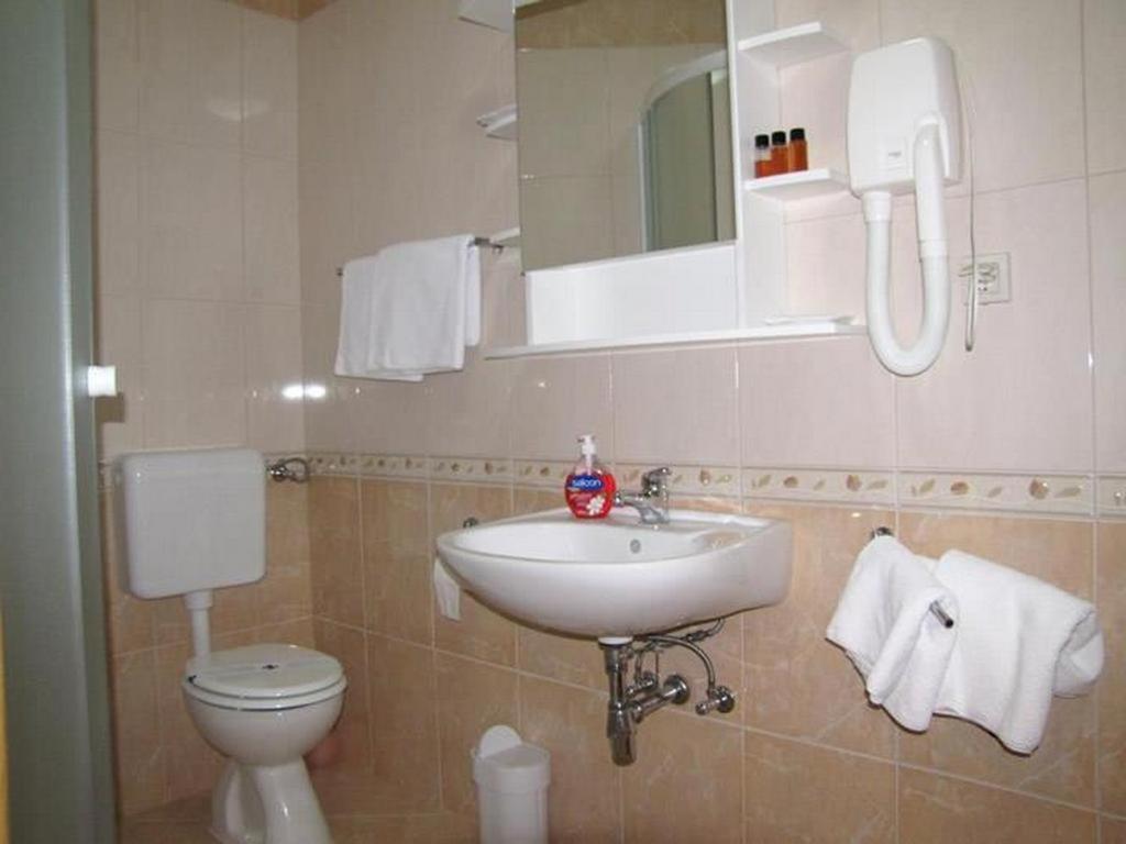 Family Friendly Apartments With A Swimming Pool Nevidjane, Pasman - 18054 Neviđane Exterior foto