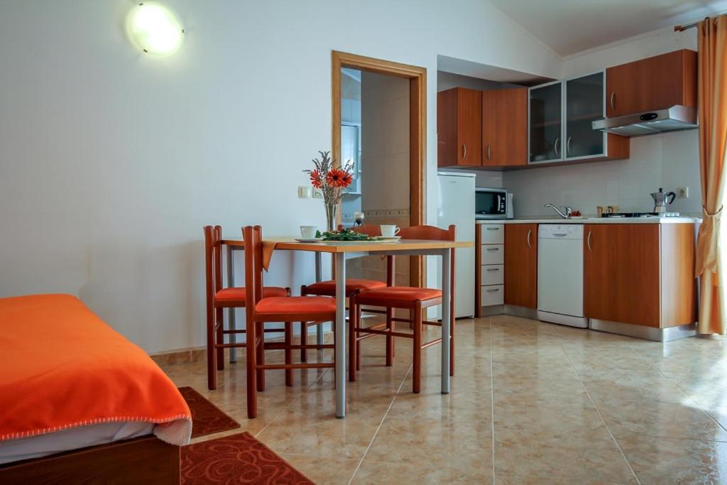 Family Friendly Apartments With A Swimming Pool Nevidjane, Pasman - 18054 Neviđane Exterior foto