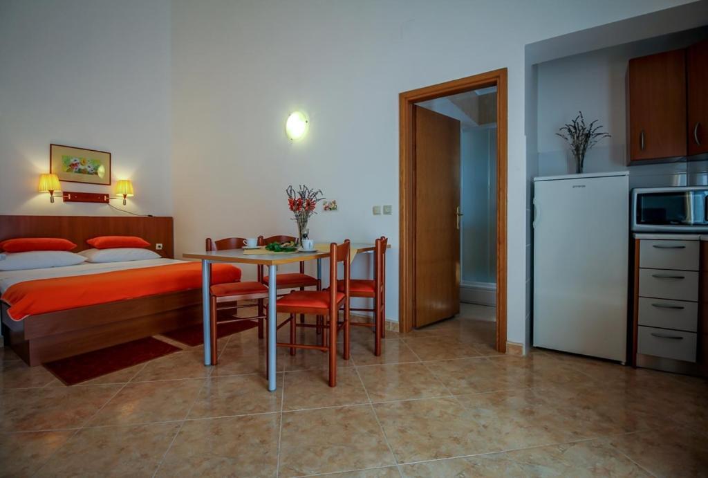 Family Friendly Apartments With A Swimming Pool Nevidjane, Pasman - 18054 Neviđane Exterior foto