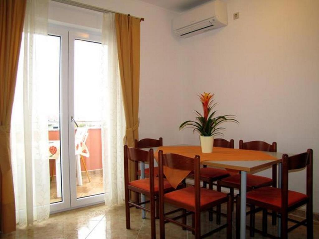 Family Friendly Apartments With A Swimming Pool Nevidjane, Pasman - 18054 Neviđane Zimmer foto