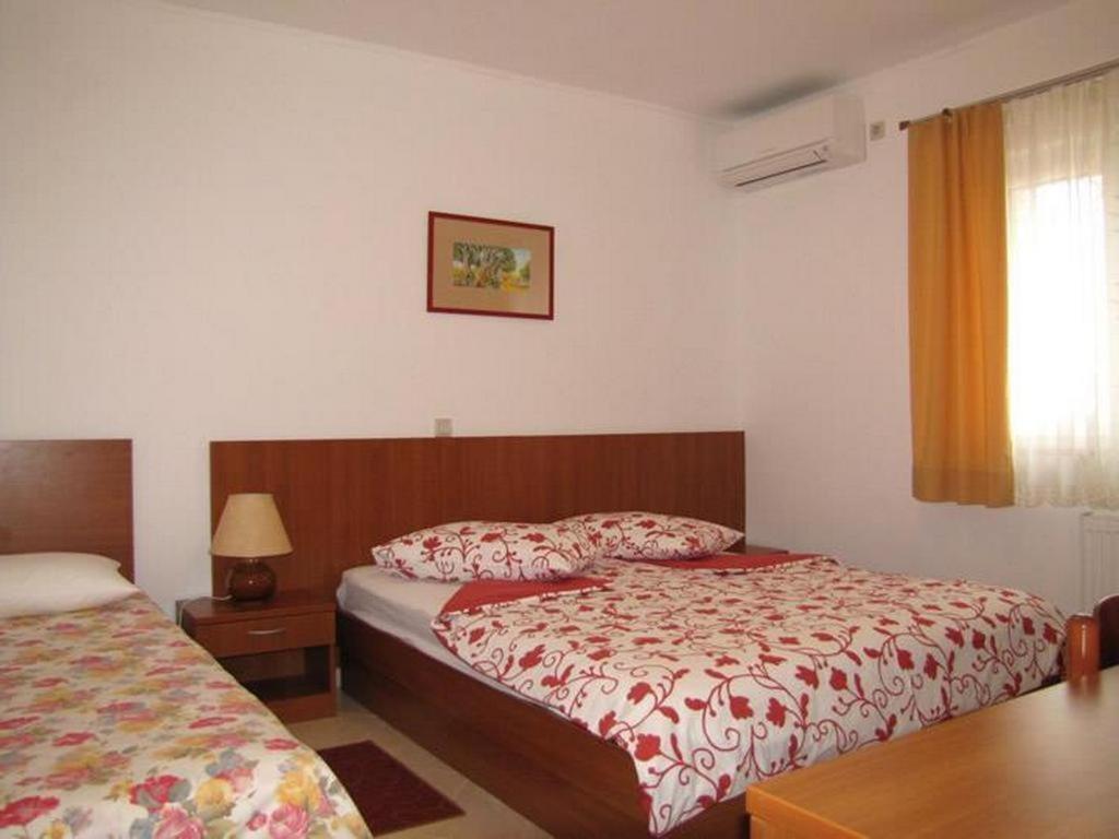 Family Friendly Apartments With A Swimming Pool Nevidjane, Pasman - 18054 Neviđane Exterior foto