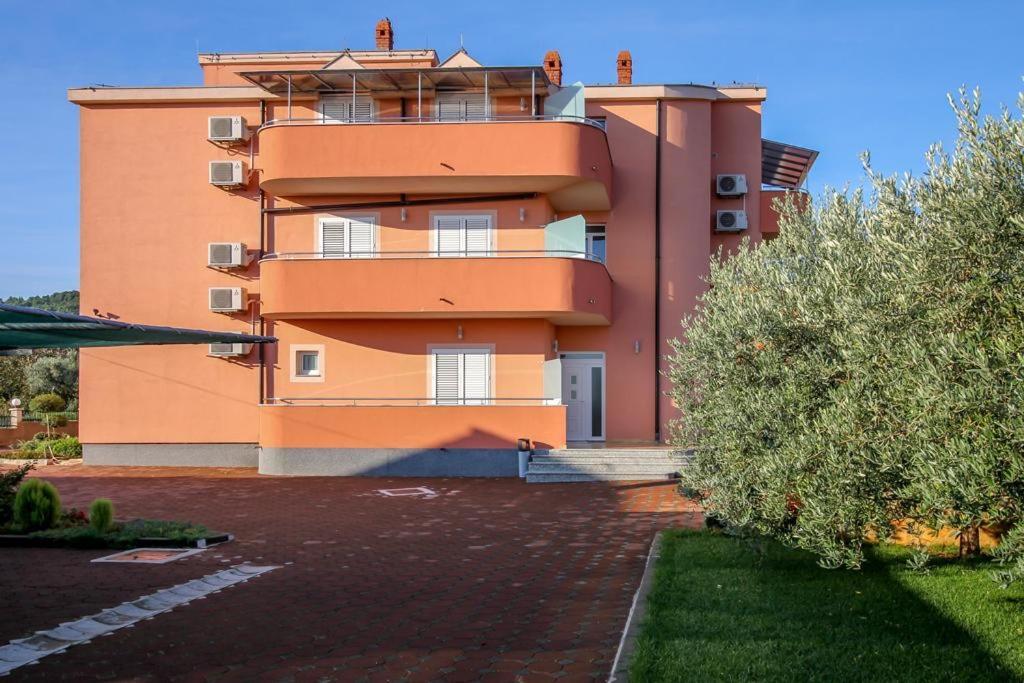 Family Friendly Apartments With A Swimming Pool Nevidjane, Pasman - 18054 Neviđane Exterior foto